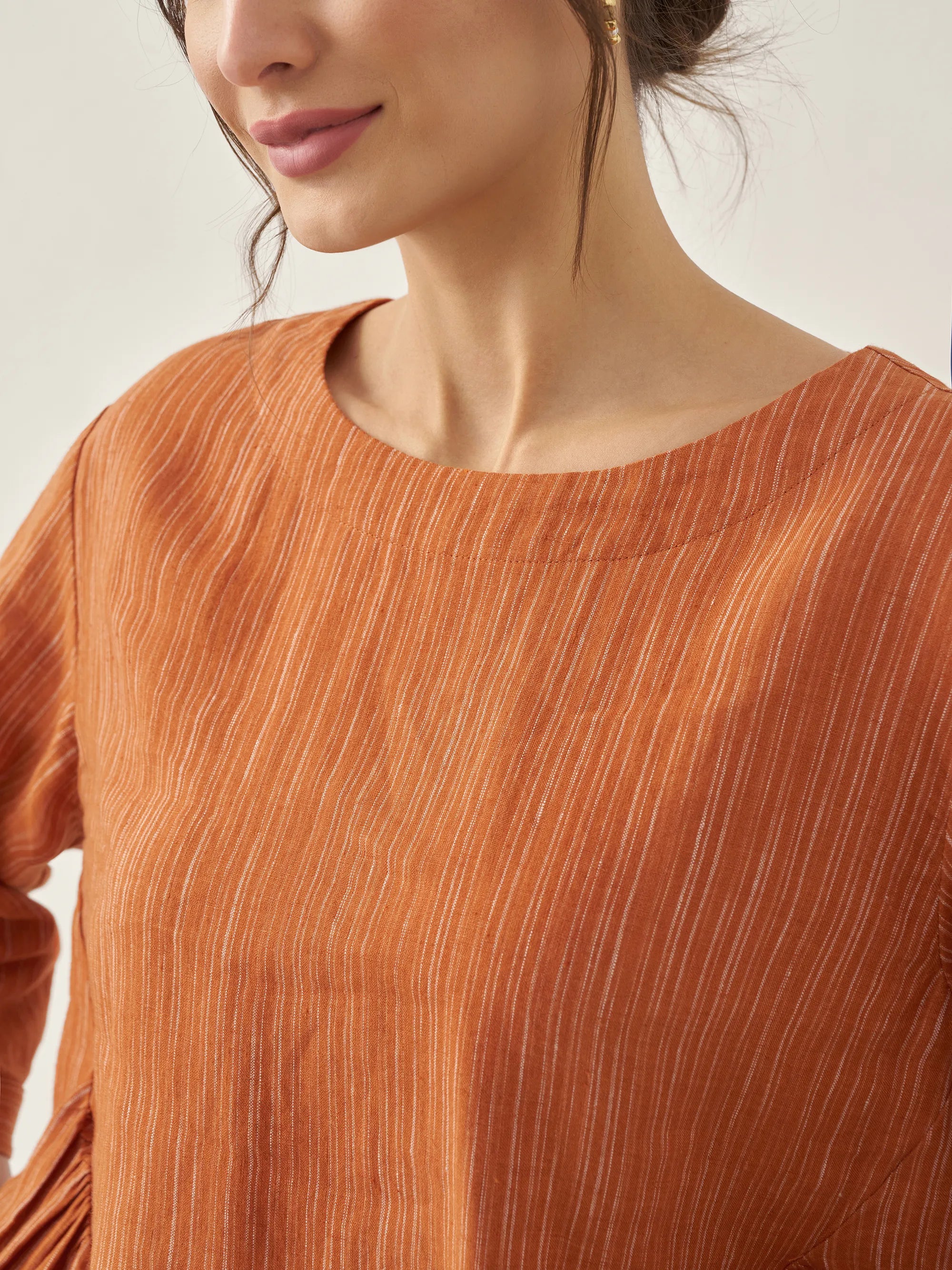 100% Linen Round Neck Artistic Stripe Top FLORENCE