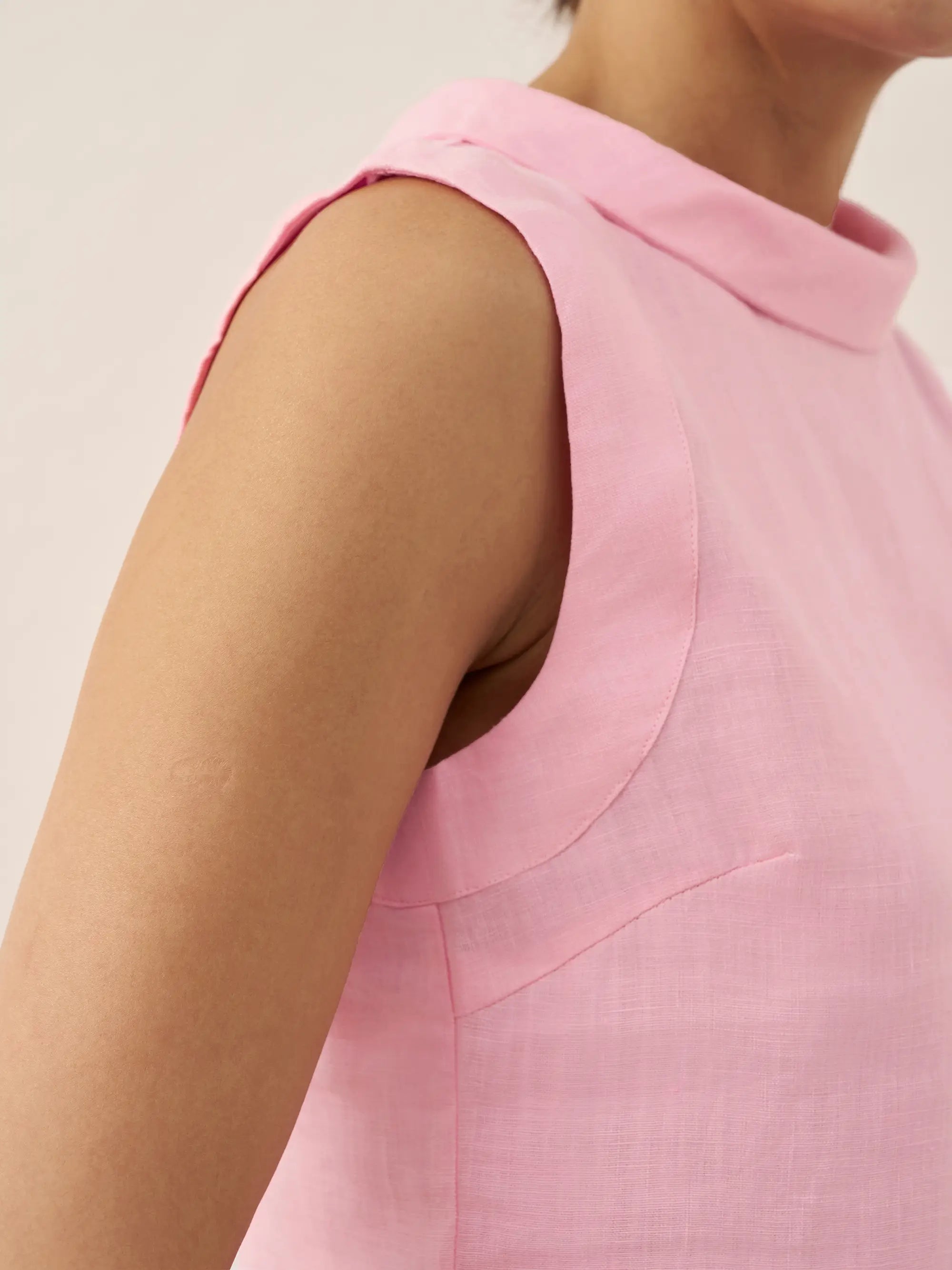 100% Linen Draped Collar Tank Top