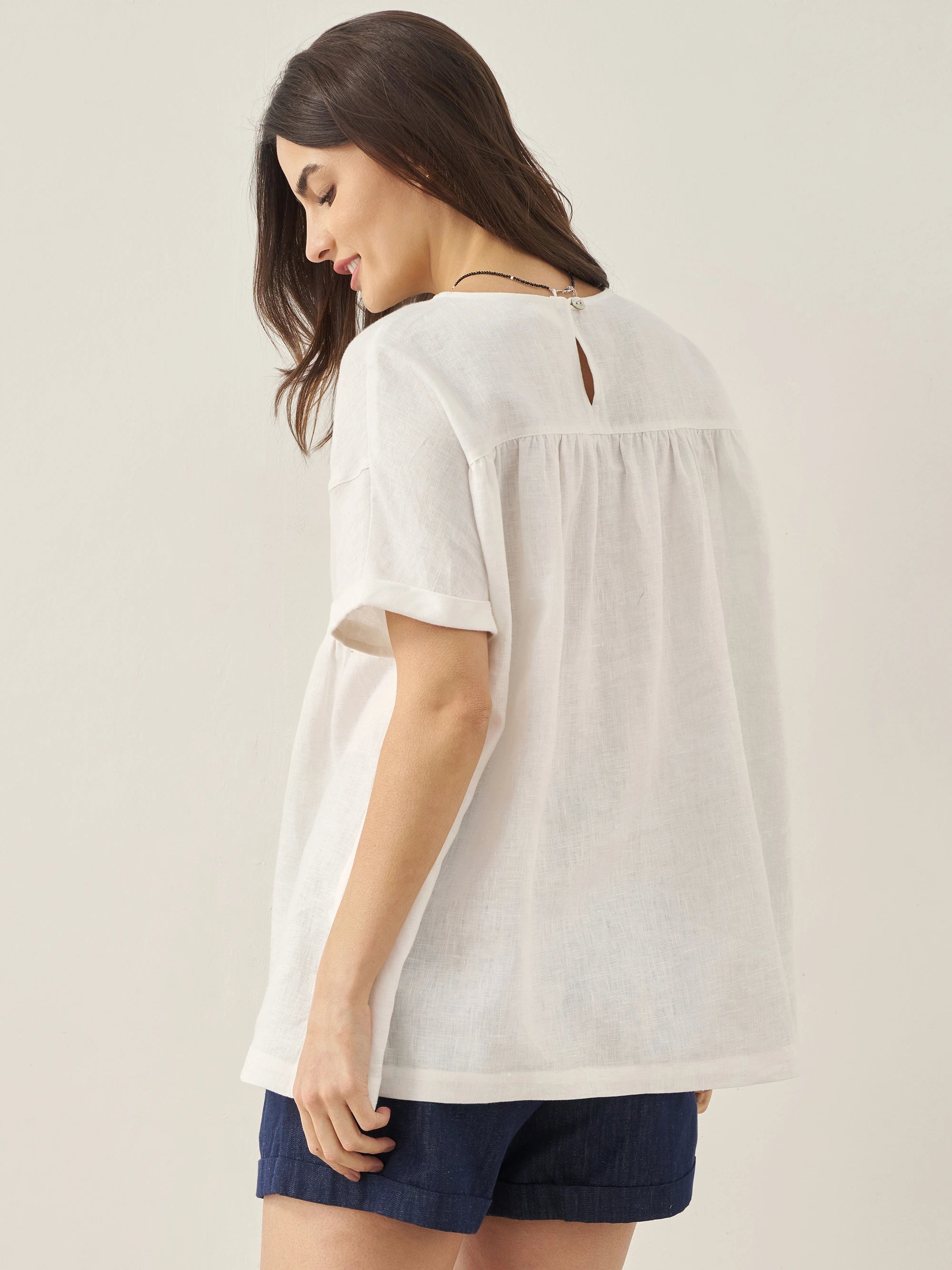 100% Linen Round Neck Pleated Pullover Top QUINLAN