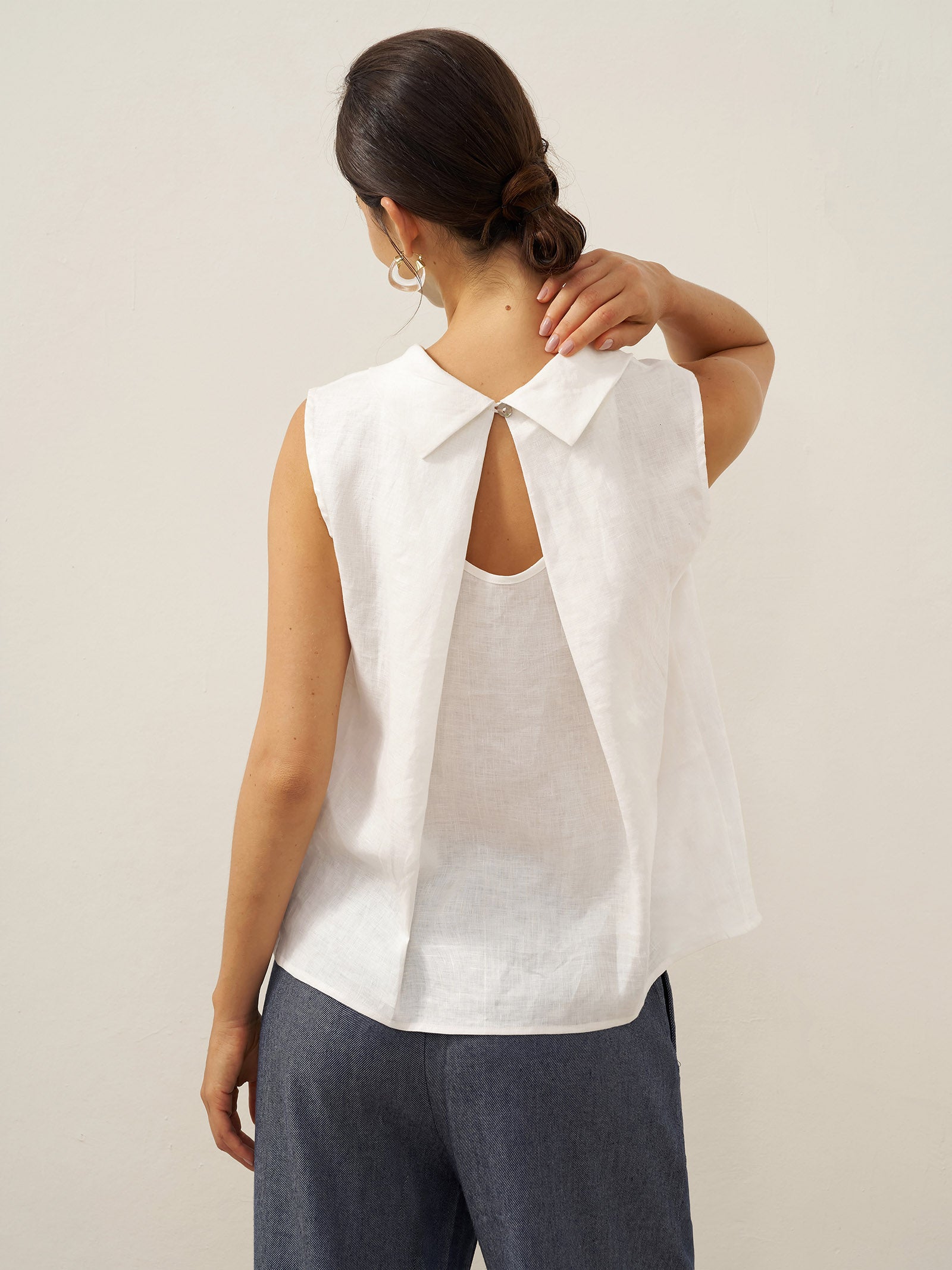 100% Linen Structured Collar Sleeveless Blouse BLAIR